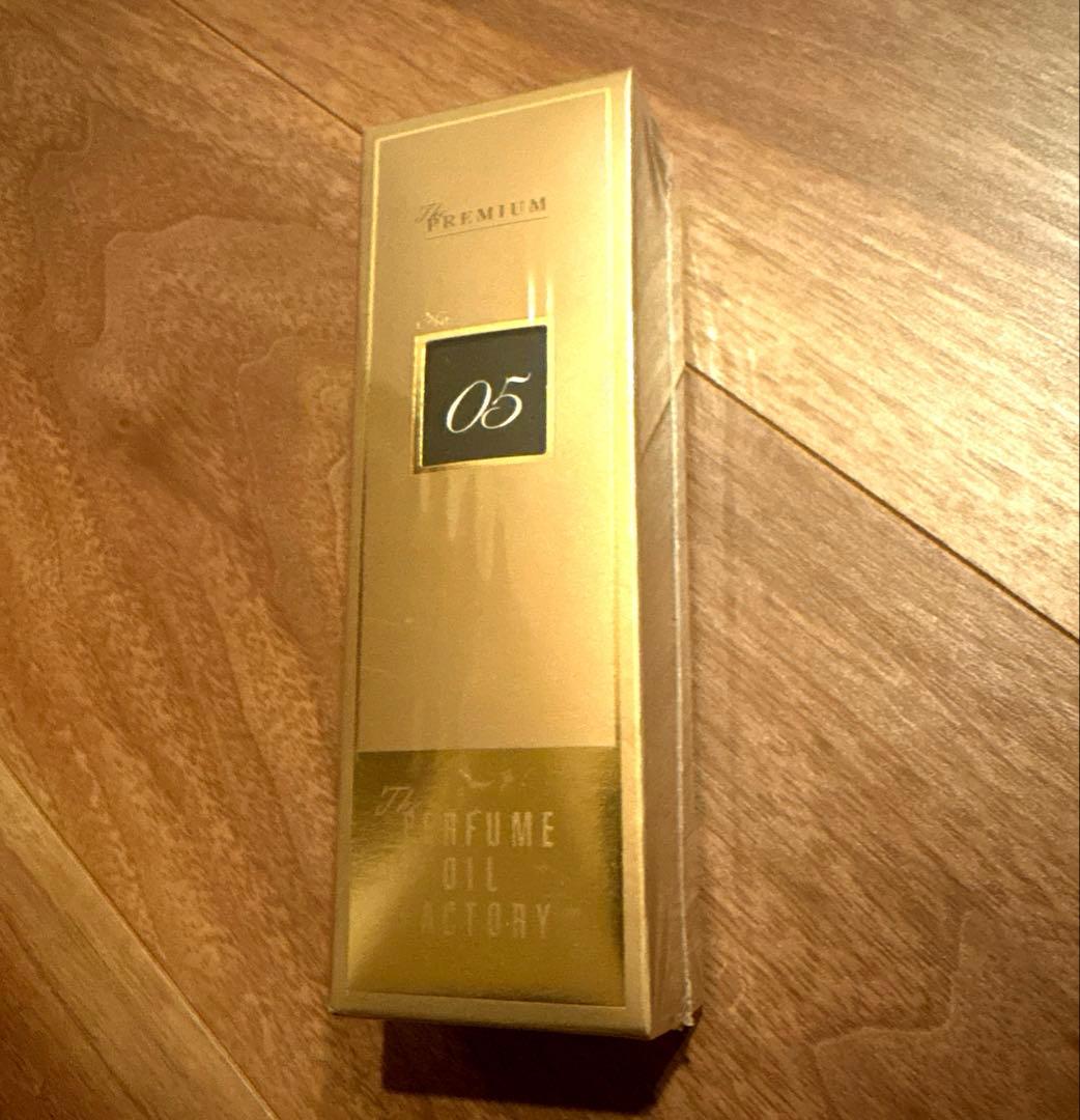 ☆新品☆ The PREMIUM PERFUMEザ プレミアム パフューム　05 Aqua, Helichrysum, Cedarwood – The PERFUME OIL FACTORY