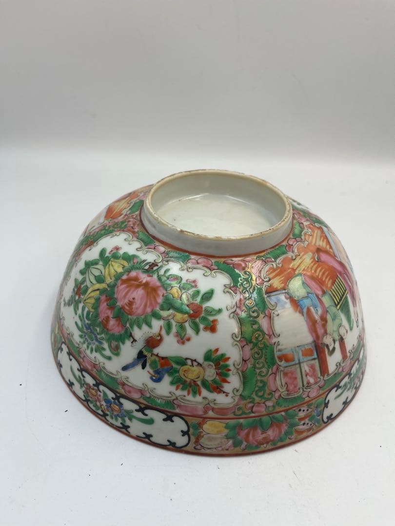 中国古美術 清時代 広彩 人物文 椀 開光人物 草花文 五彩 人物