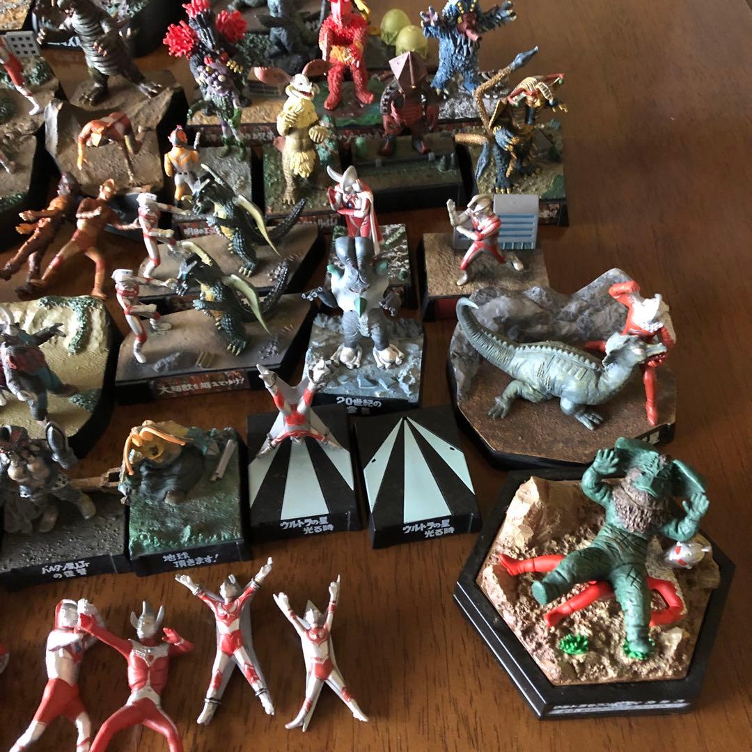 食玩 ウルトラマン ジオラマシリーズ - メルカリ