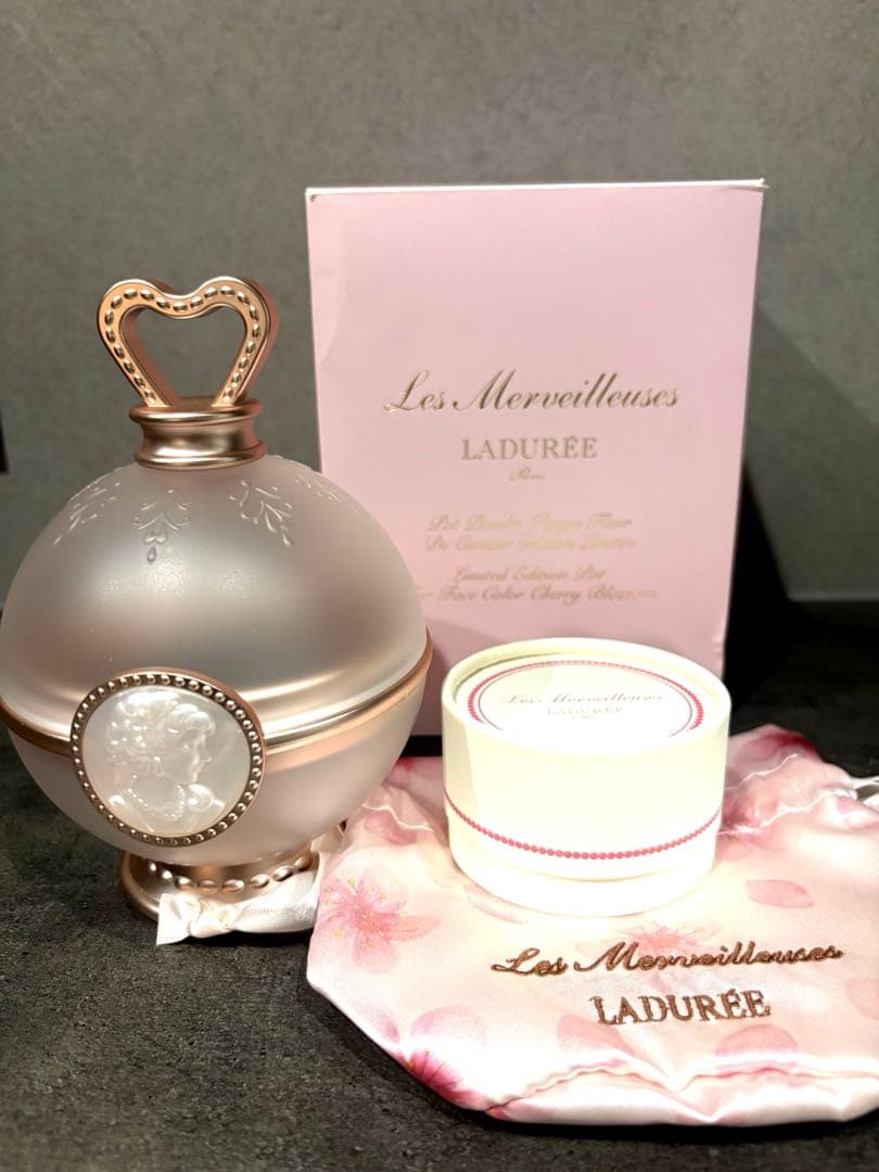 レ・メルヴェイユーズラデュレフェイスカラーサクラ&リミテッドエディションポット レ・メルヴェイユーズ ラデュレ / フェイスカラー サクラ リミテッド