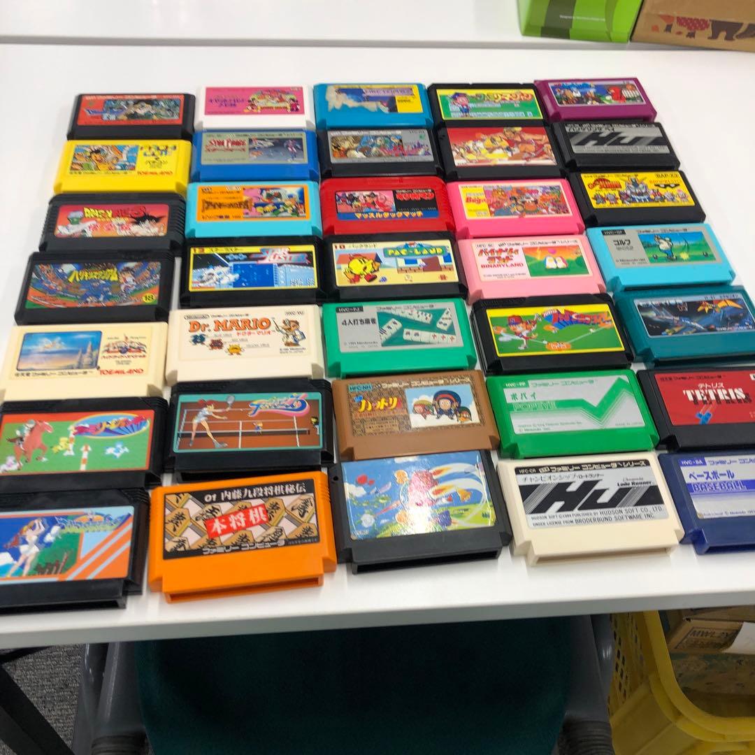 No.1563　FC　ファミリーコンピューターソフト３６本まとめ売り No.1563ファミリーコンピューターソフト36本まとめ売り