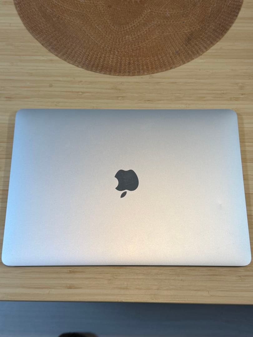 MacBook air M1 2020 ジャンク品　OS起動なし ☆起動不可/ジャンク☆Apple MacBook Air M1, 13-inch, 2020 スペース