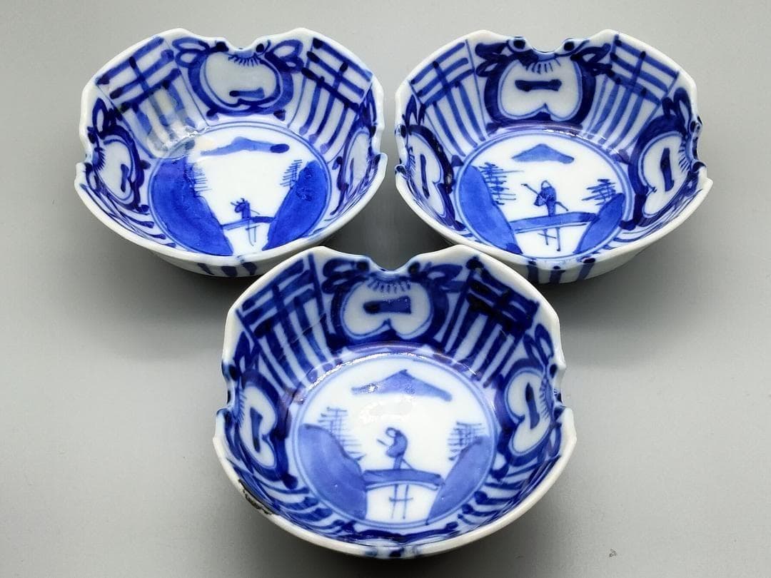 古伊万里 染付 文人山水文 輪花向付（三客揃） - メルカリ