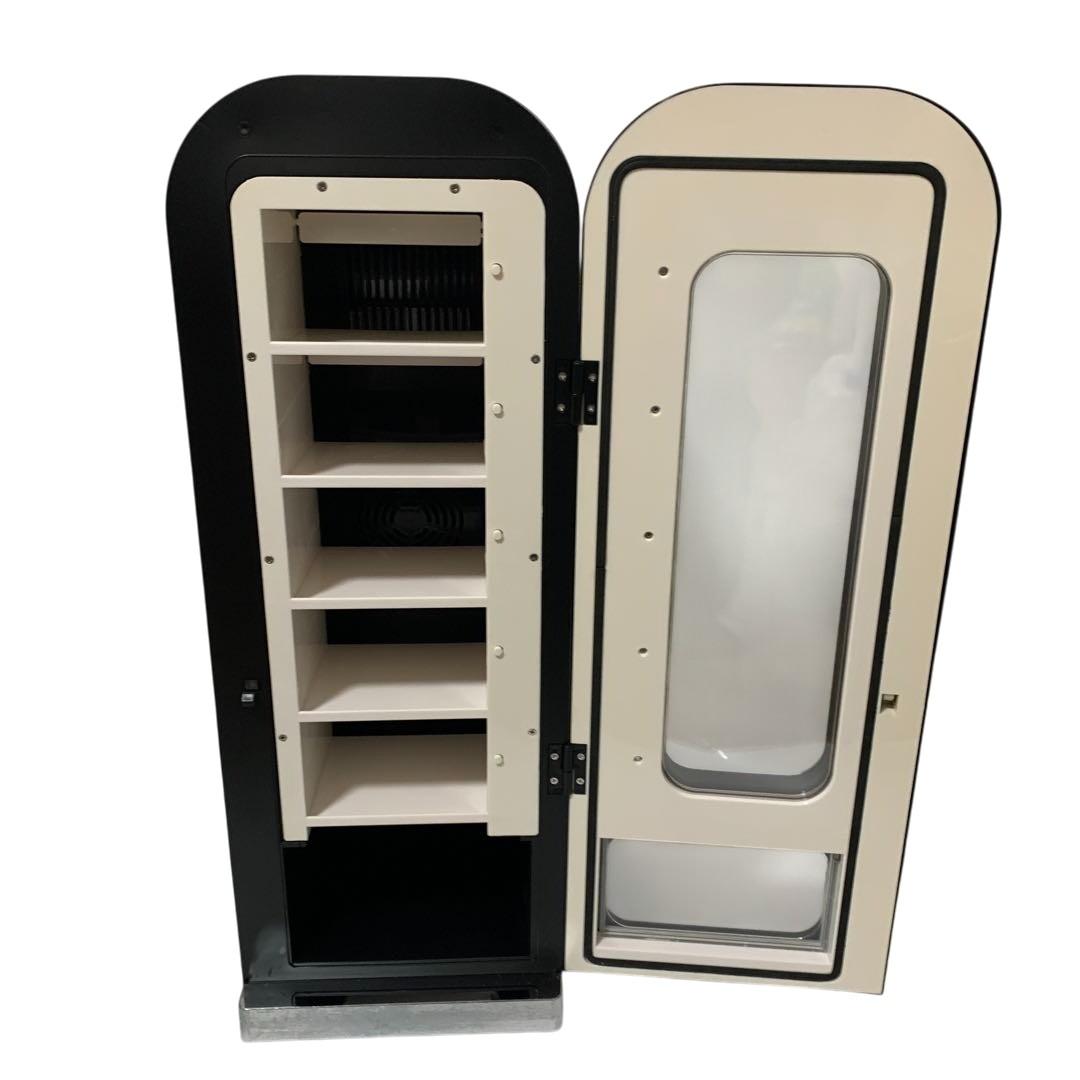 Almond Eye 17勝記念 THANKO 「俺の自販機」自販機型保冷庫 - メルカリ