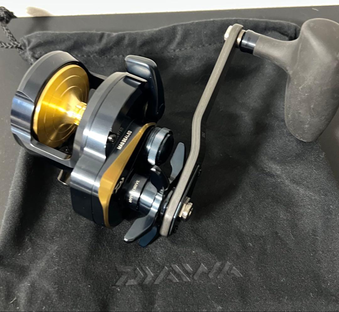 ダイワ　ソルティガ 15HL-SJ 7.1:1 左巻き 美品 ダイワ(Daiwa) 15ソルティガ 15HL-SJ 左巻き 00607265｜アウトドア用品