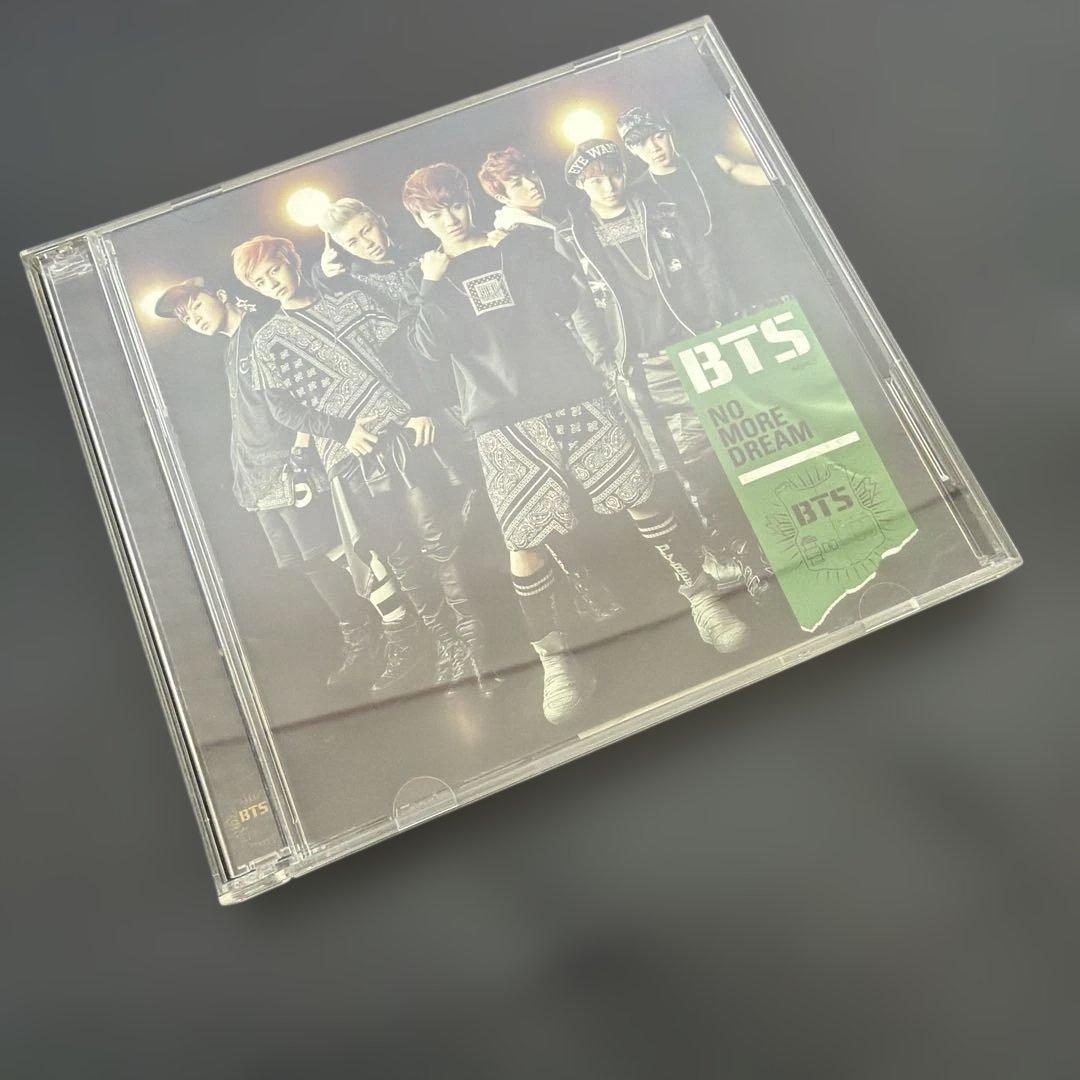 BTS No More Dream ジン トレカ CD DVD付 - メルカリ