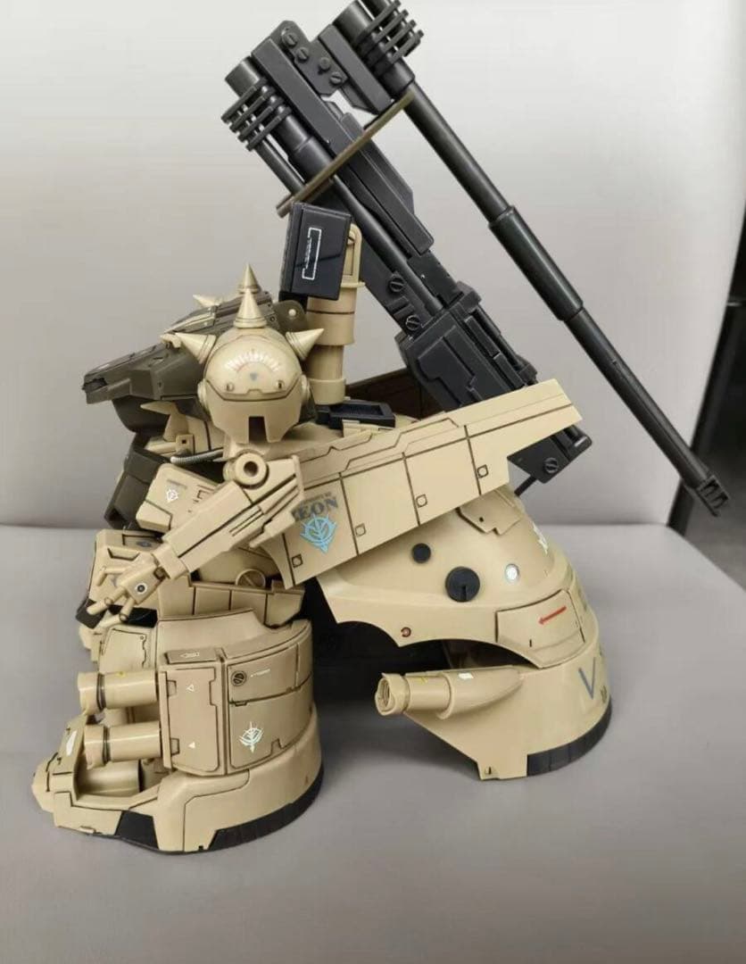 海外製 ザメル プラモデル (バンダイ製で1/144 相当サイズ) - ロボット