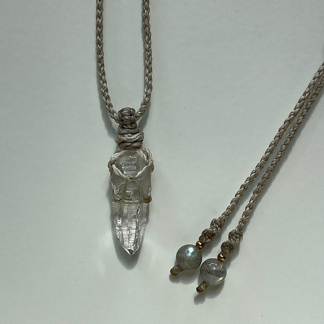 ヒマラヤ水晶 ガネッシュヒマール ＊ マクラメペンダント ネックレス