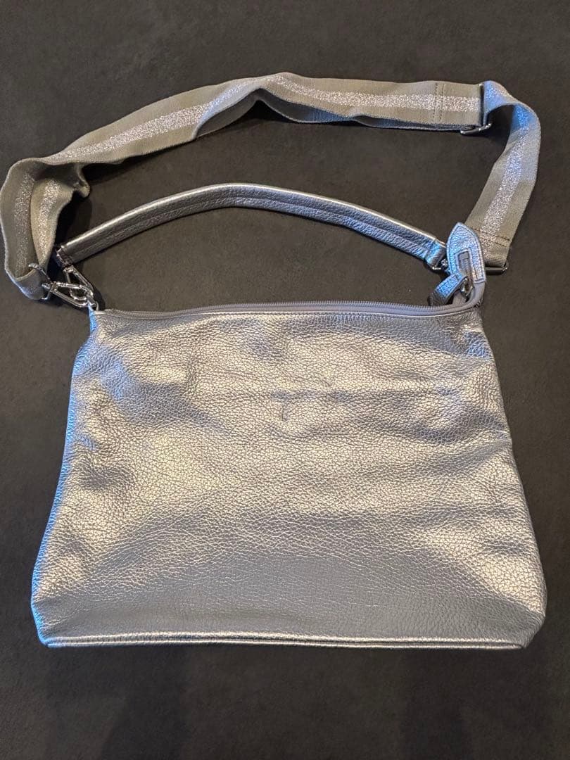 美品 サロンドアルファード ショルダーバッグ Amazon.co.jp: [サロンドアルファード] 本革 ショルダーバッグ