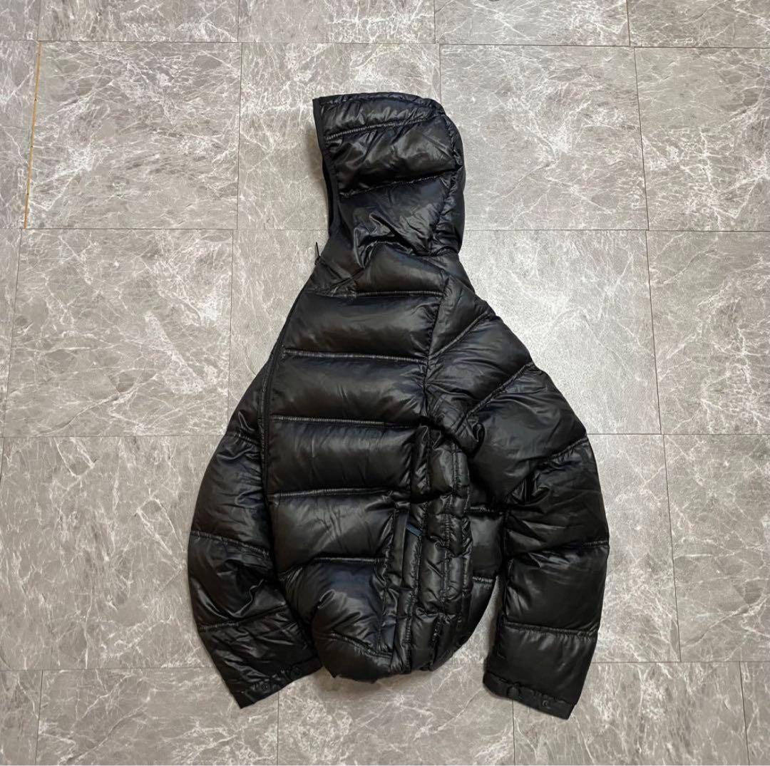 フード付き ブラック ダウンジャケット phenix（プラスフェニックス） ダウンジャケット ダウン メンズ