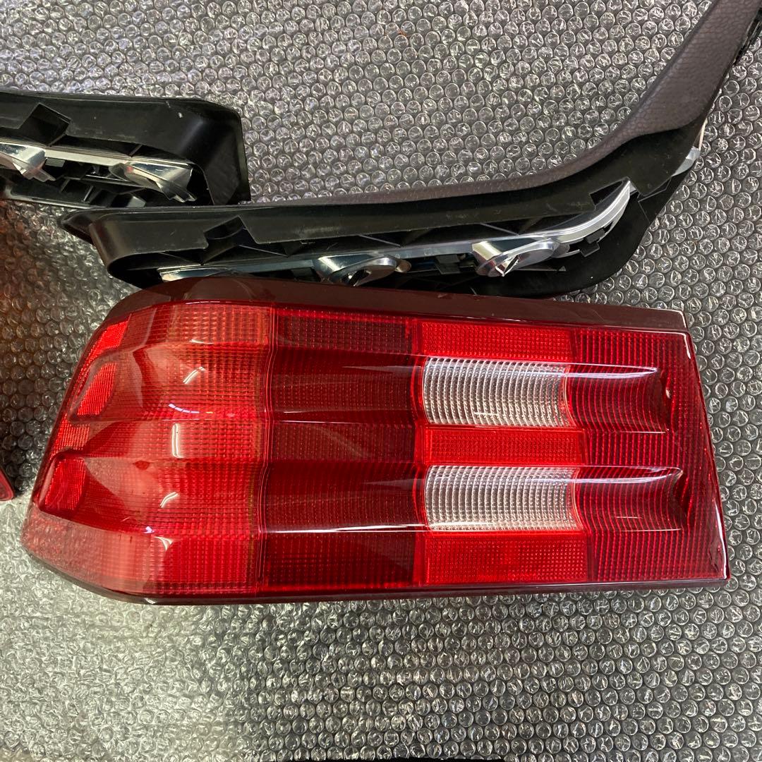 メルセデスベンツ R129 SL タイプ 純正 テールランプ - メルカリ