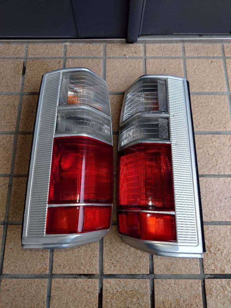 希少！ WY30 セドグロ DEPO 紅白テール 絶版DEPO デポ WY30 セドリック