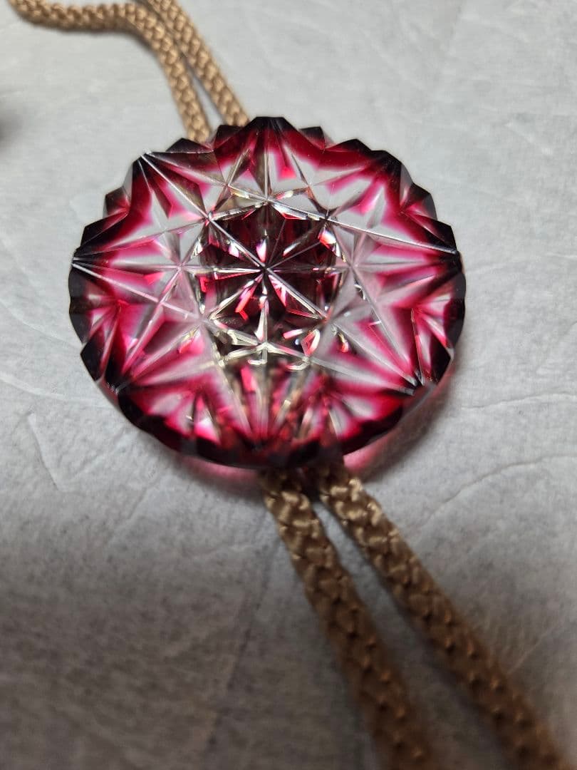 創作 島津 薩摩切子 色被ガラス ループタイ - メルカリ