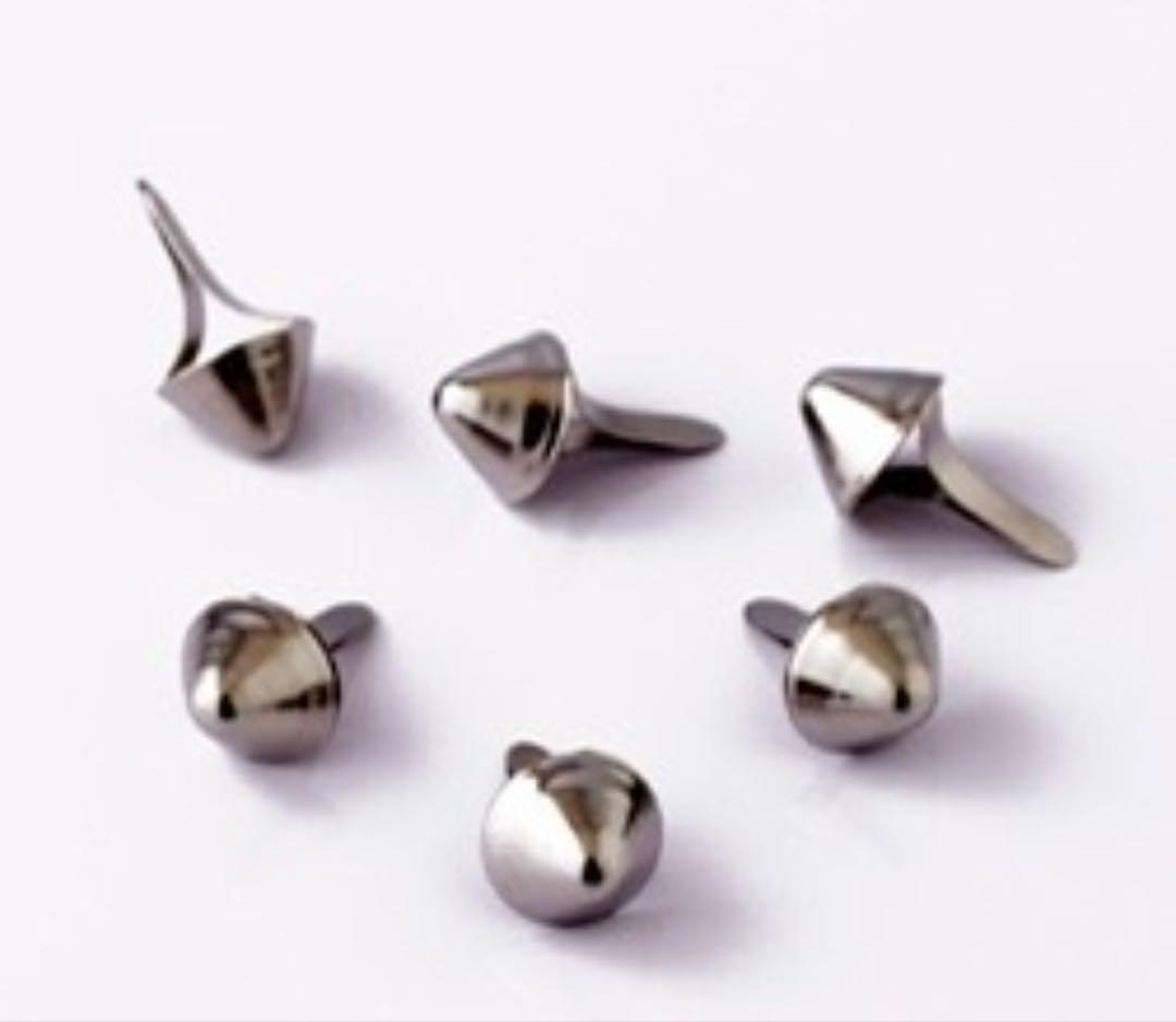 コニカルスタッズ鋲100個12mmxロンドンコーンHARDCOREPUNK - メルカリ