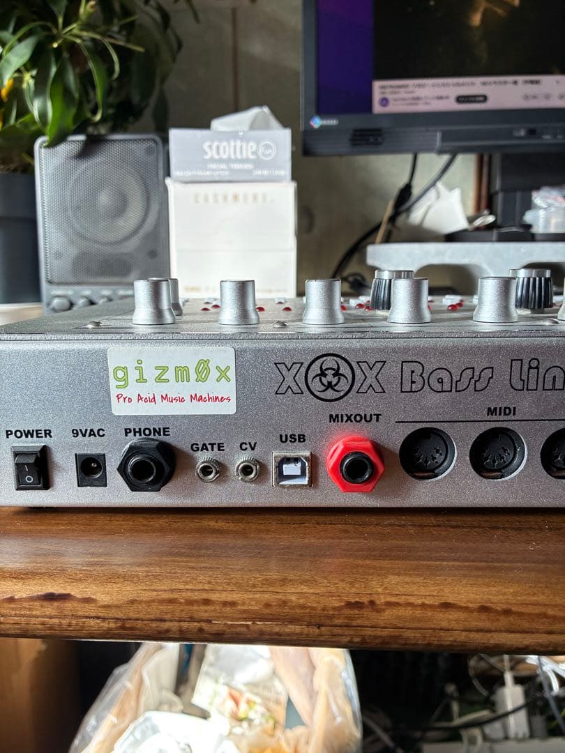 x0xb0x（TB303クローン）『gizm0x x0x-pro』 - メルカリ