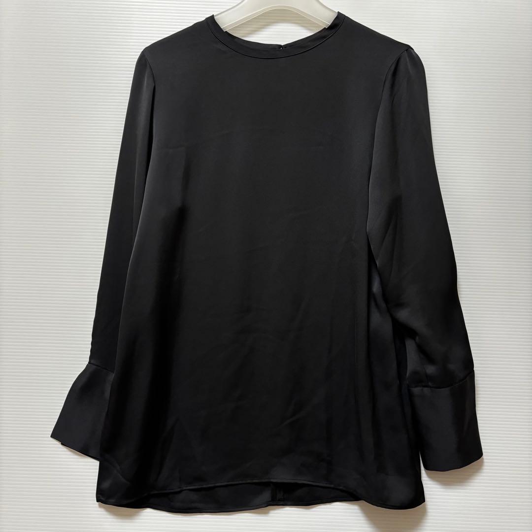 27日発送 【ウィムガゼット】サテン 長袖 ブラウス ブラック クルー