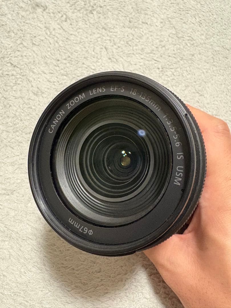 ジャンク品　Canon EFS 18-135mm F3.5-5.6 IS USM