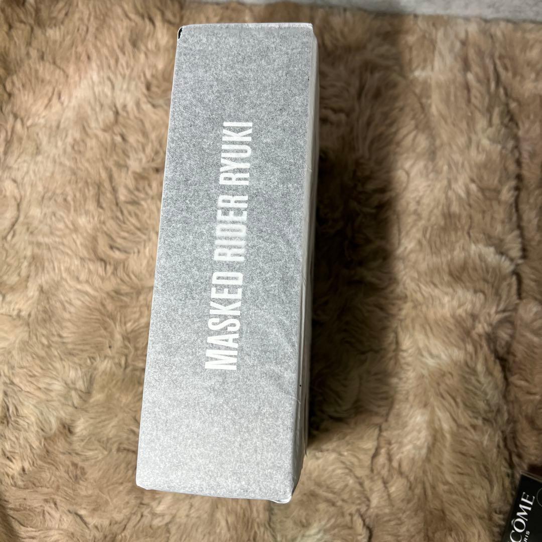 新品未開封 S.H.Figuarts 仮面ライダー龍騎