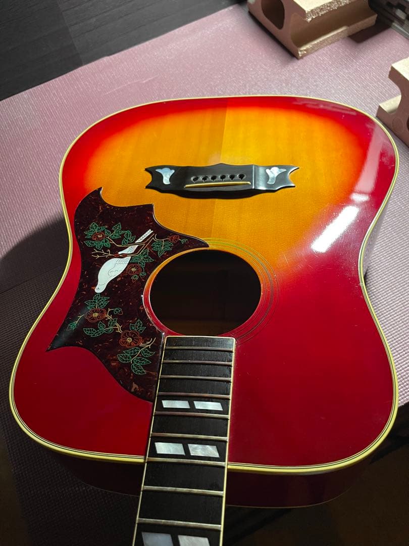 Itami様専用！Gibson Dove 1981年製 - メルカリ