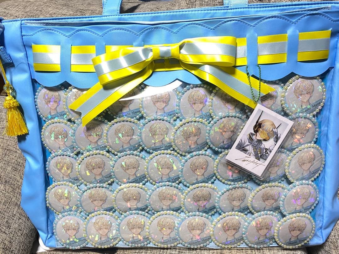 緋八マナ缶バッジ40個 - メルカリ