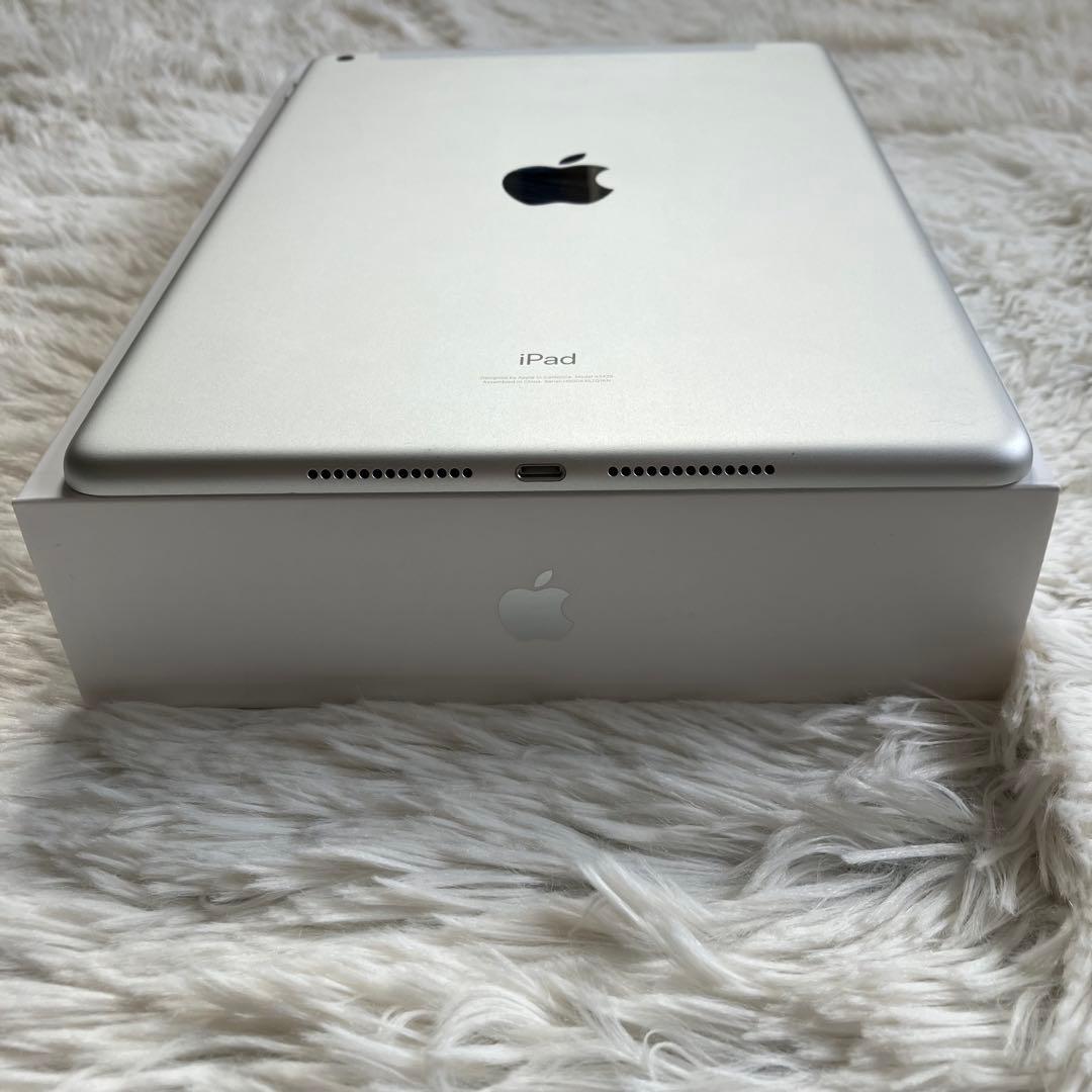即購入OK】iPad 第8世代 セルラーモデル【極美品】 #100 【付属品