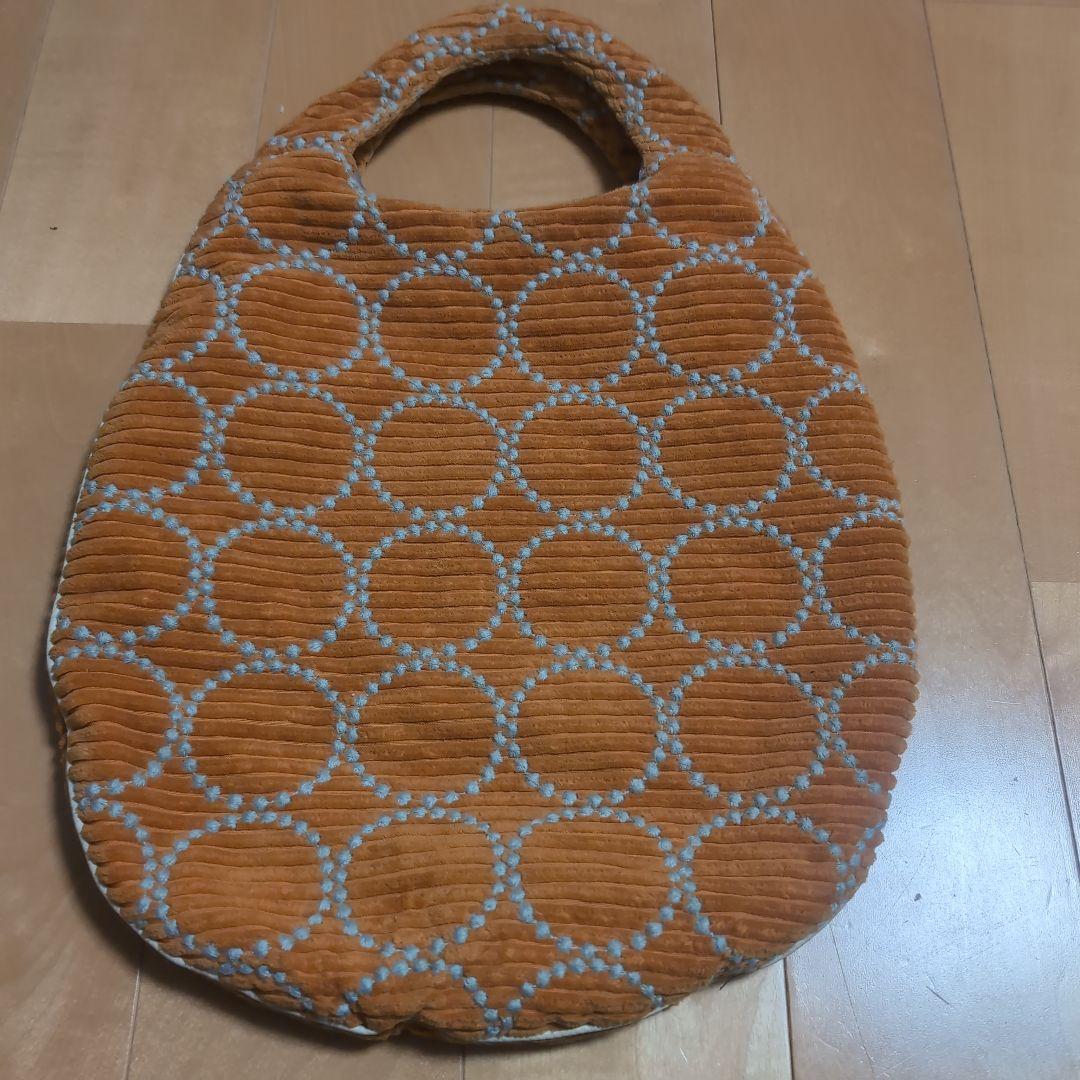 ミナペルホネン タンバリン オレンジ コーデュロイ エッグバッグ