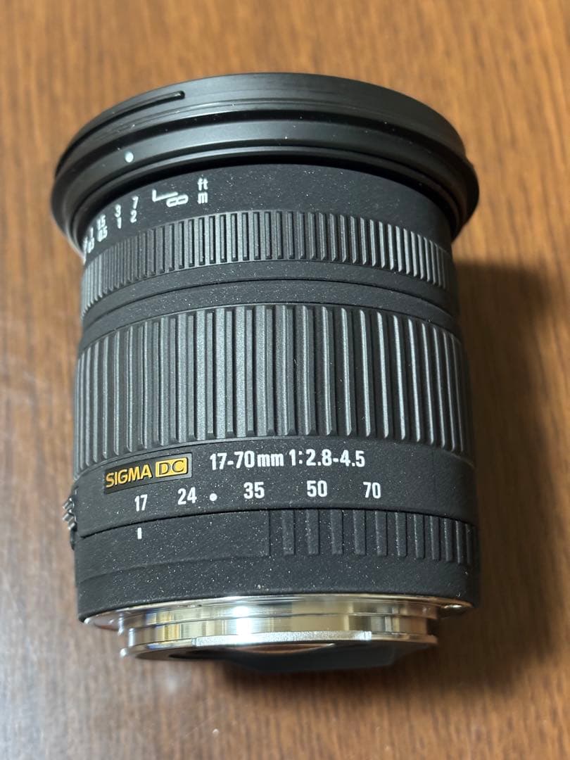 SIGMA 17-70mm F2.8-4.5 DC MACRO EFマウント用
