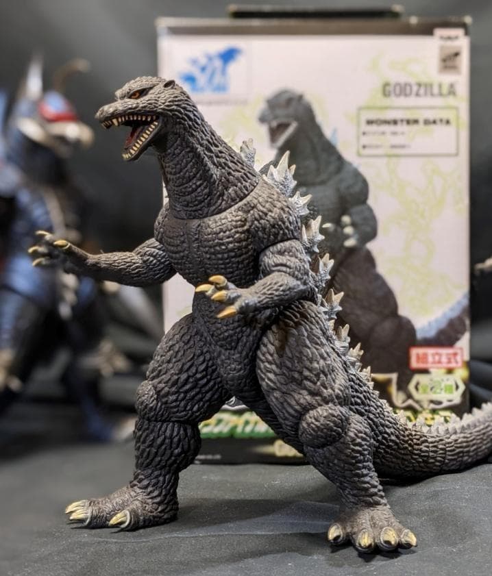 FWガイガン＆強化ガイガン（バンダイ）＆ゴジラ（バンプレスト