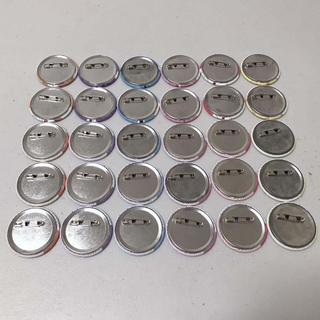 すとぷり 缶バッジまとめ売り ななもり ジェル さとみころん るぅと 莉