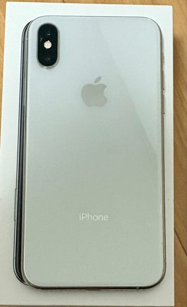 Apple iPhone Xsシルバー 本体 256GB - メルカリ