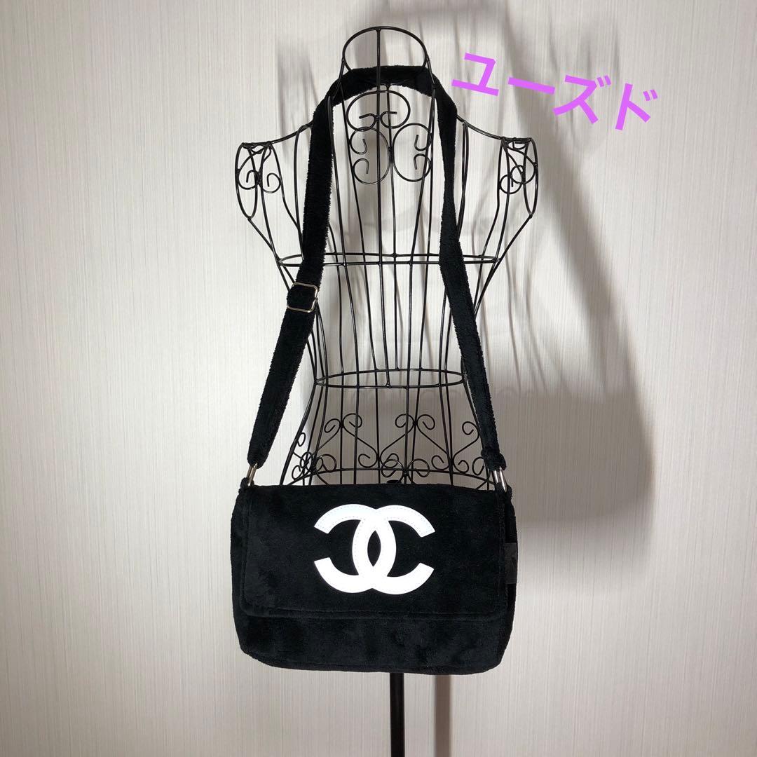 CHANELノベルティパイルショルダーバッグ BTSのVが愛用してました