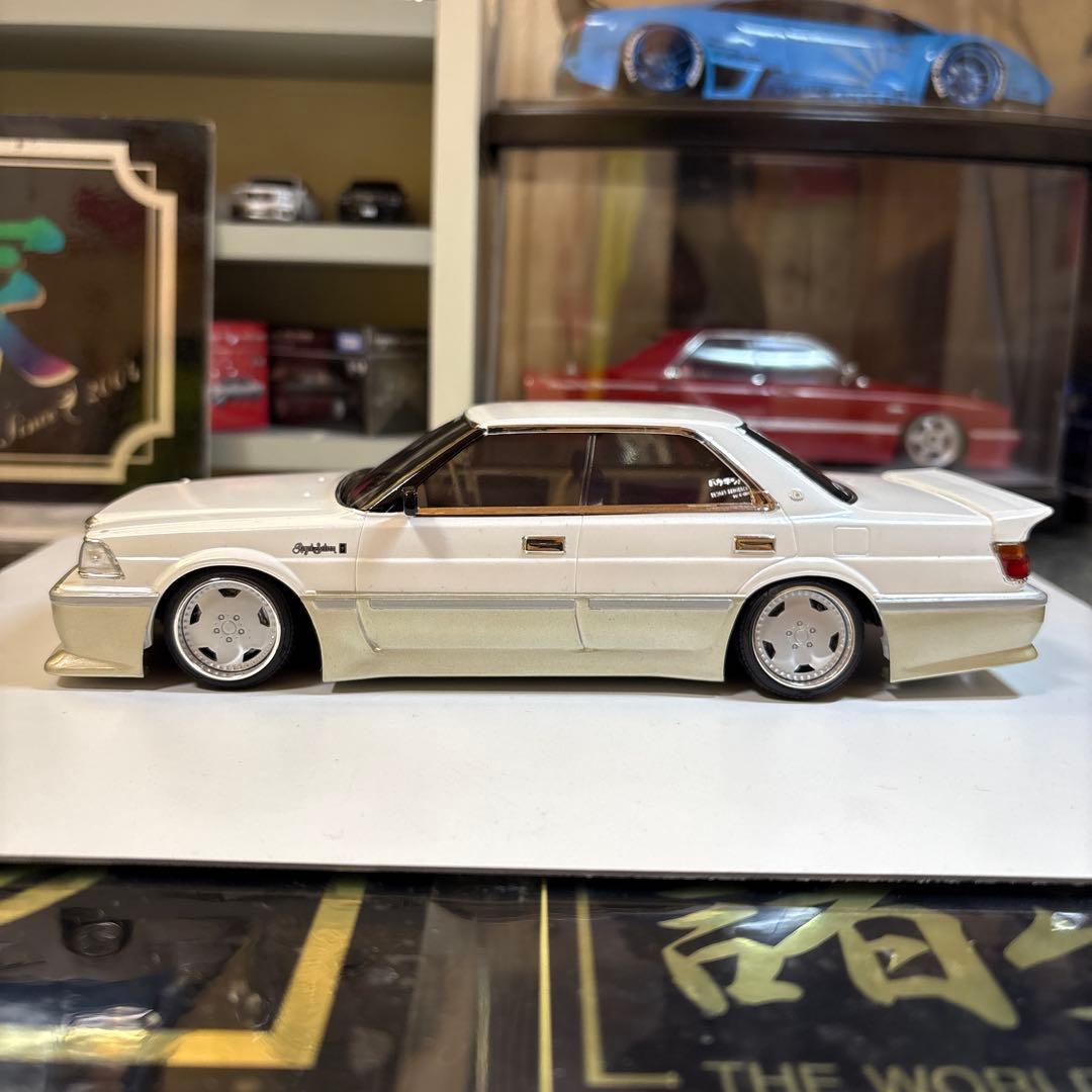 アオシマ 13クラウン インシュランス