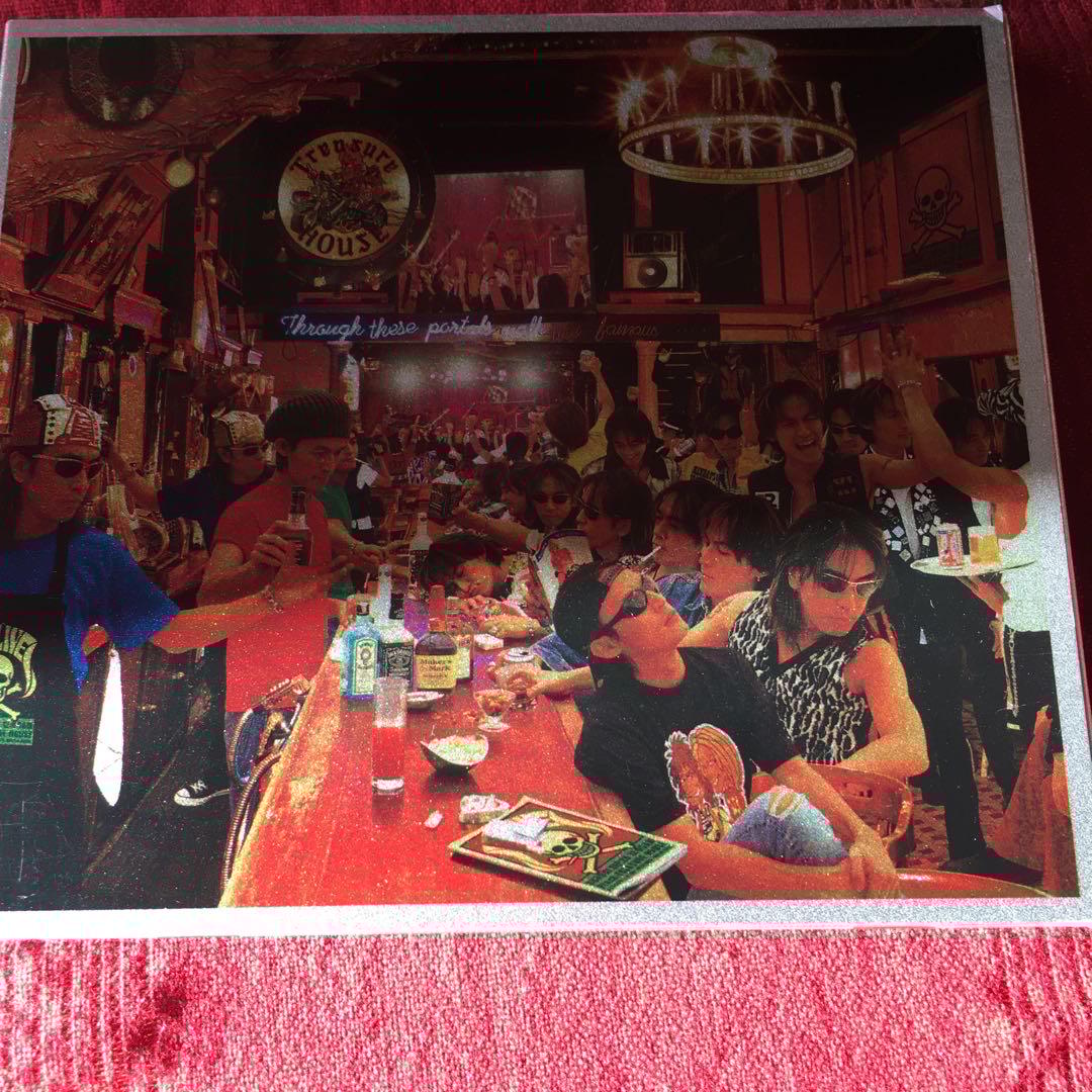 B'z pleasure、treasure パズル付き - メルカリ