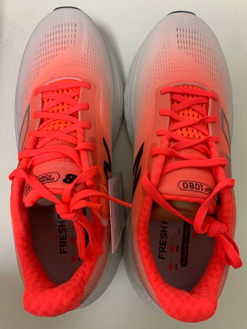 【未使用品】ニューバランス　フレッシュフォーム1080 V14 27.0cm