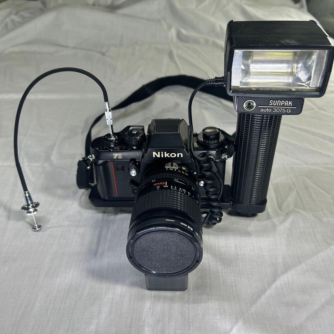 Nikon F3 豪華フルセット 液晶漏れなし・ケース　ストロボ付　ストラップ ニコン Zf 専用 イエローラインボディケース PTBA016 | Mr.Stone