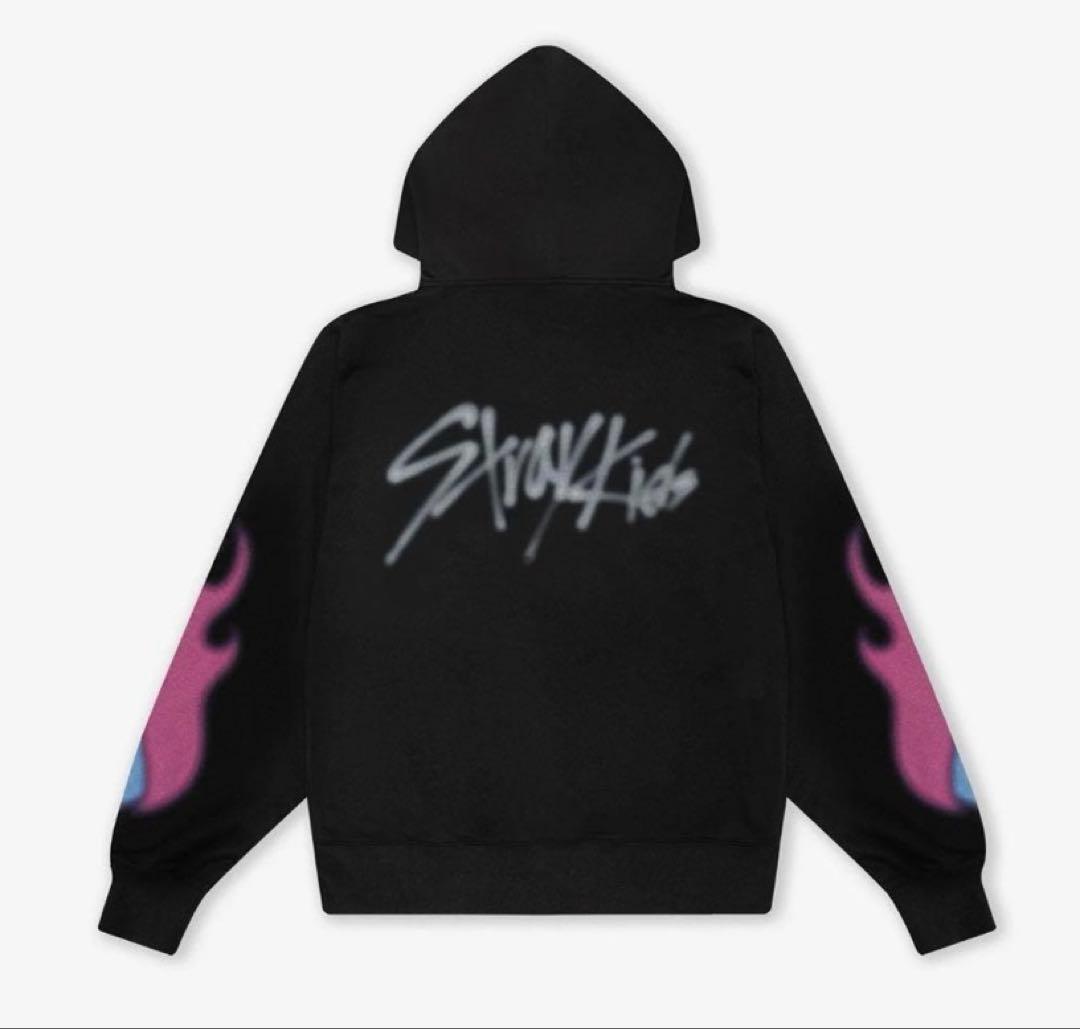 【試着のみ美品】 Stray Kids バンチャンプロデュース フーディ ZIP UP HOODIE Produced by Bang Chan / Stray Kids『XMAS POPUP STORE