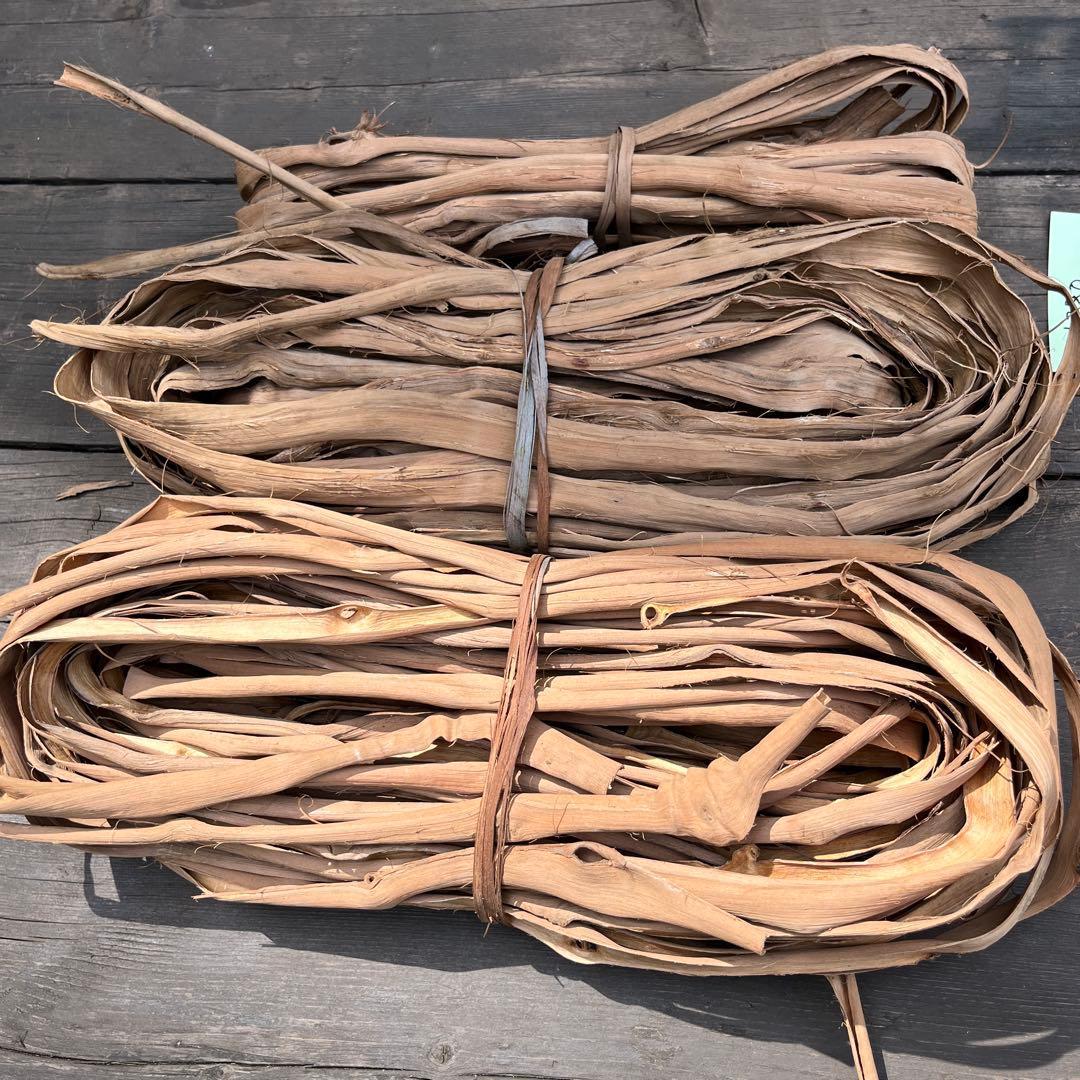 山葡萄の蔓 初物 S級品 1380g - メルカリ