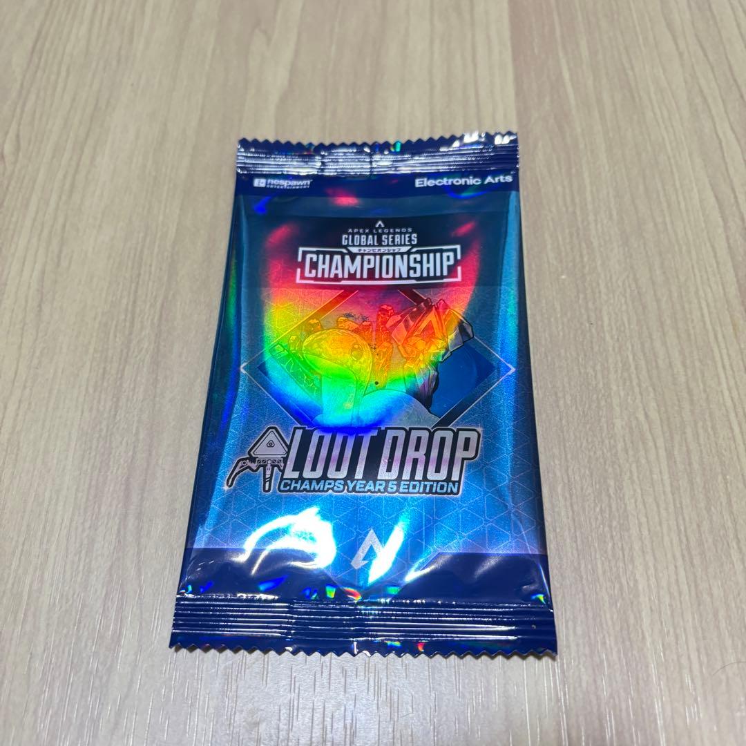 Apex ALGS 2026 札幌 記念品 グッズ カード LOOT DROP - メルカリ