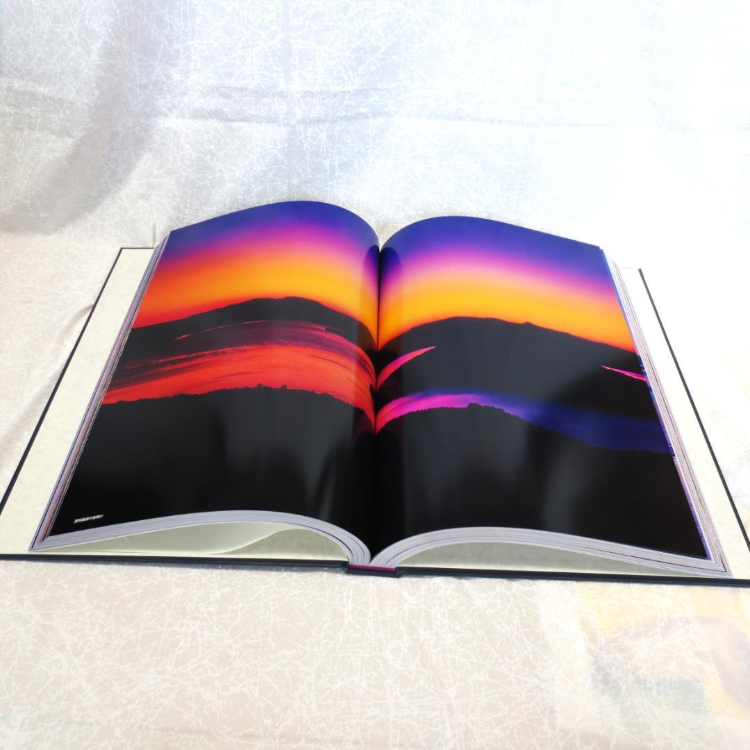 写真家白川義員の写真集とＤＶＤのセット