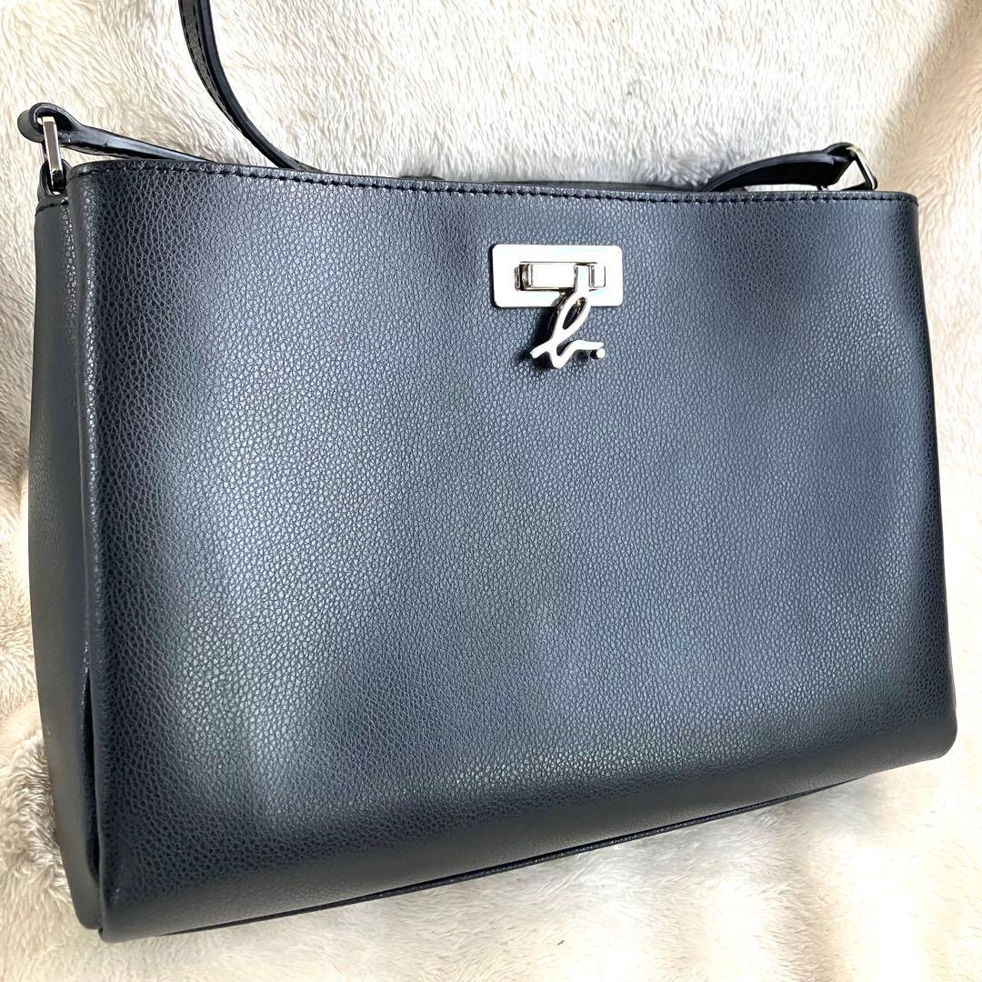 未使用級✨】agnes b. ショルダーバッグ ターンロック レザー ロゴ金具