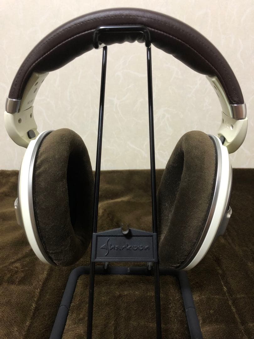 美品】 SENNHEISER ゼンハイザー HD599+ヘッドホンスタンド - メルカリ
