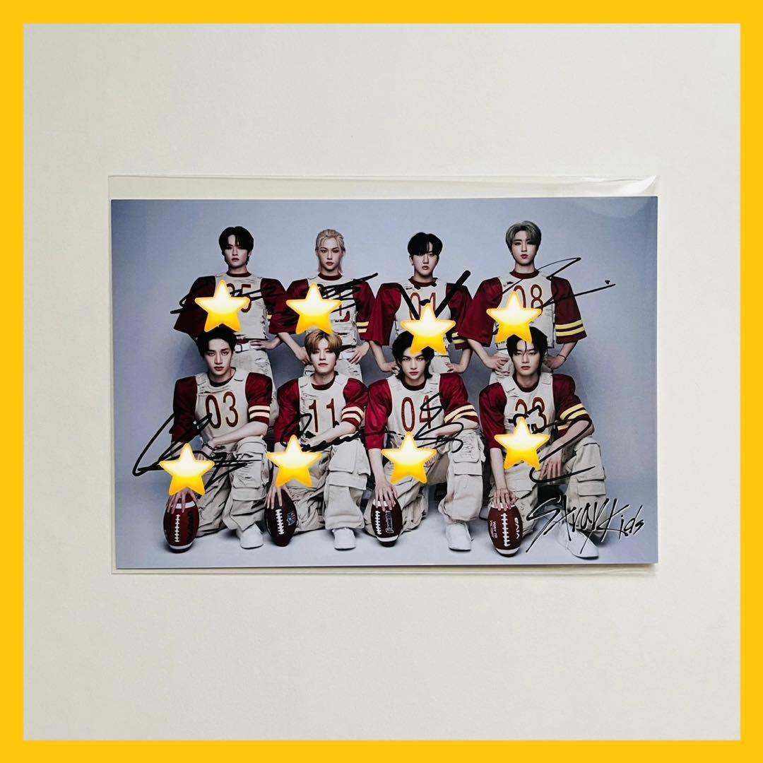 Stray Kids Social Path メンバー直筆サイン入りポストカード - メルカリ