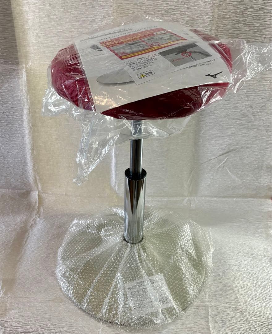 【新品】MIZUNO ミズノ スクワットスリールα フィットネスチェア　レッド Amazon.co.jp: ミズノ スクワットスリール α（アルファ） 椅子 いい