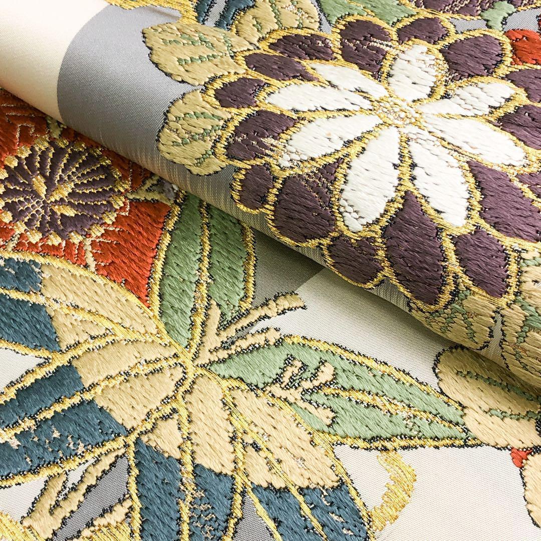 袋帯 唐織 雪輪に花柄模様 松 乳白色 金糸 O-4832