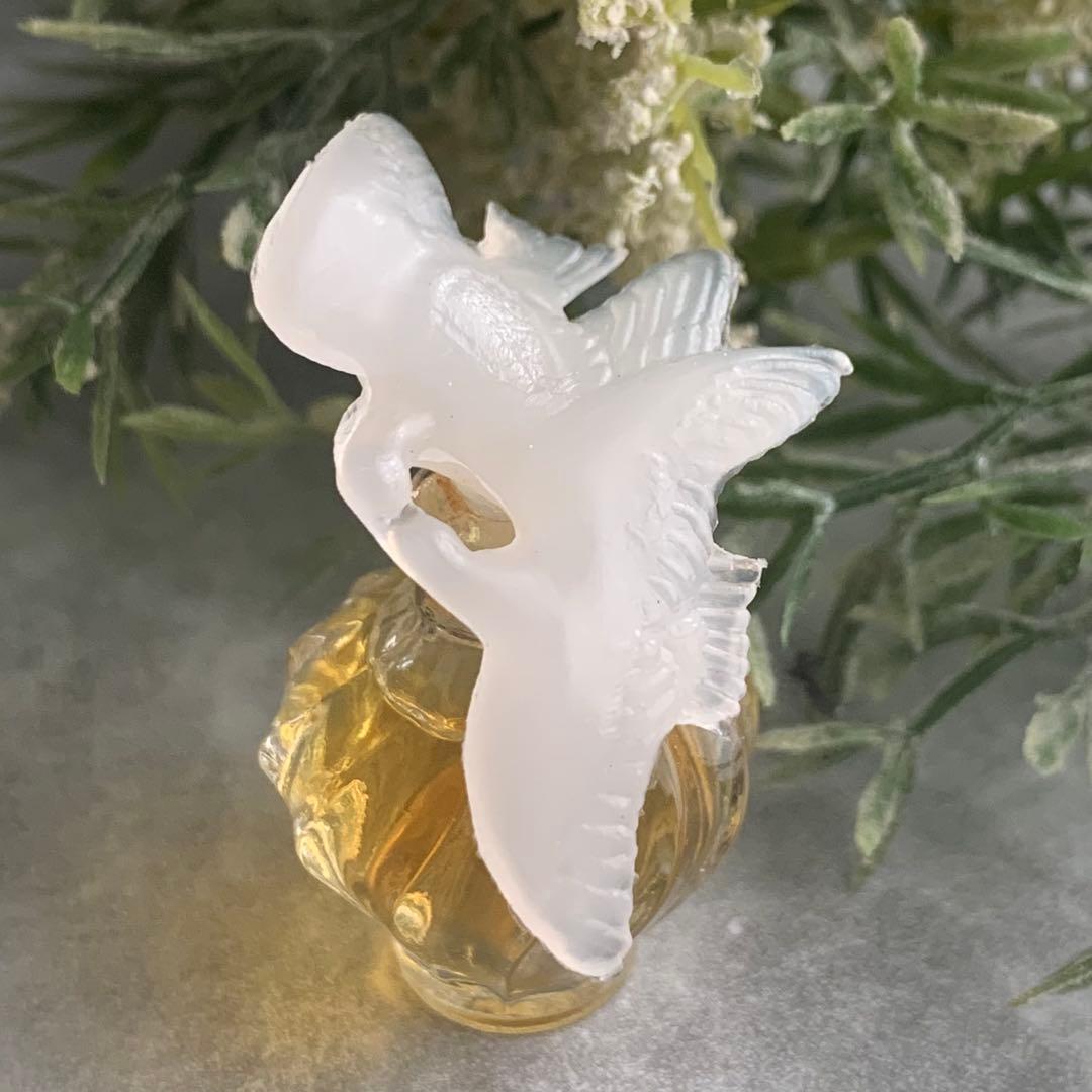 非売品】ニナリッチ レールデュタン 3ml 二羽鳩 香水瓶 コレクション