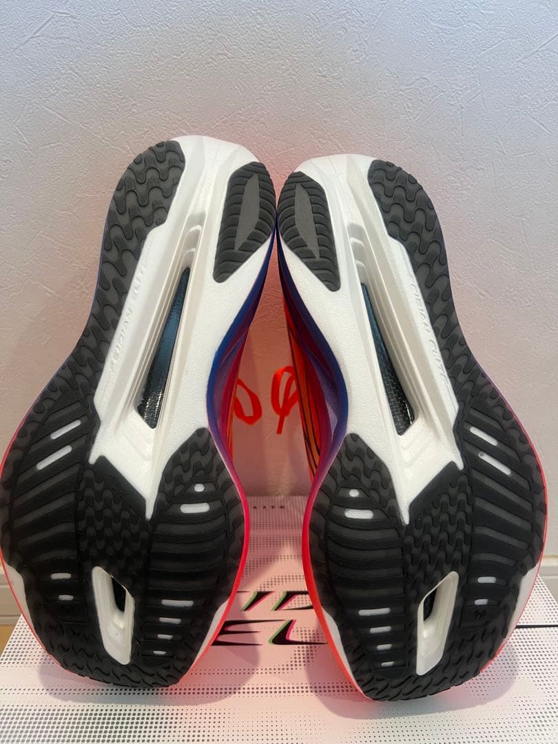 並行輸入品　即日発送LI-NING FEIDIAN 5 ELITE 26.5cm