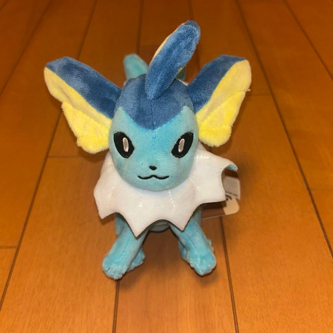 ポケモンセンター タグ付き シャワーズ ぬいぐるみ - メルカリ