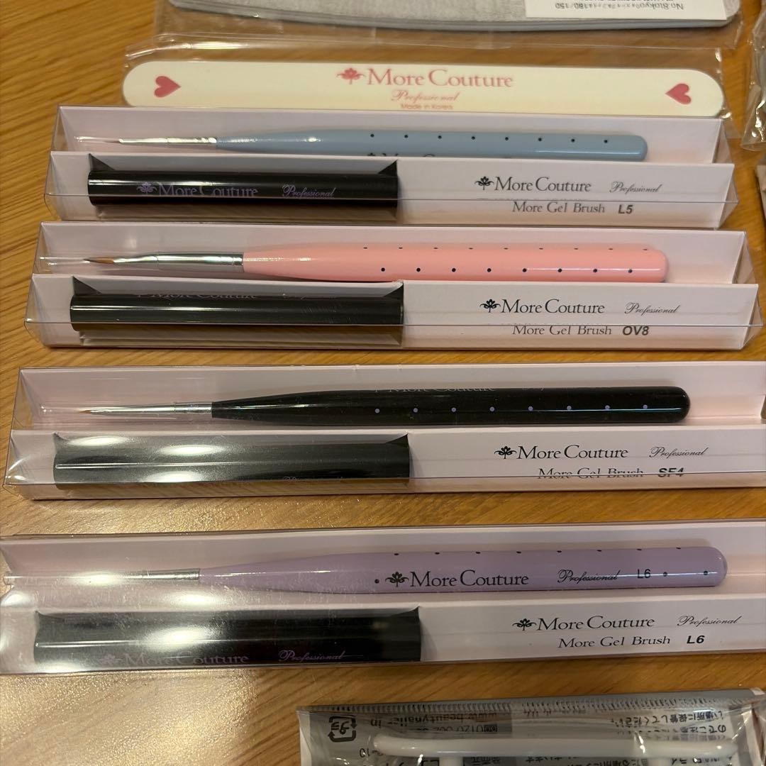 モアクチュール筆9本セット+ホルダー+ファイル - メルカリ