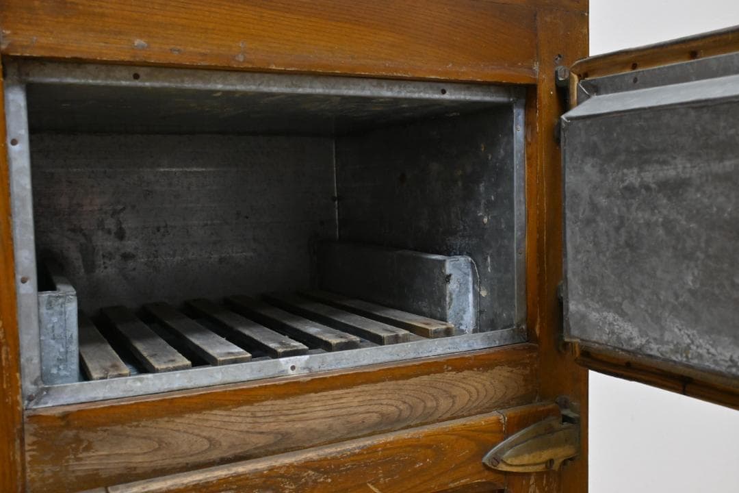 ショートボブさん専用・氷式 冷蔵庫・アイスボックス・氷で冷やす