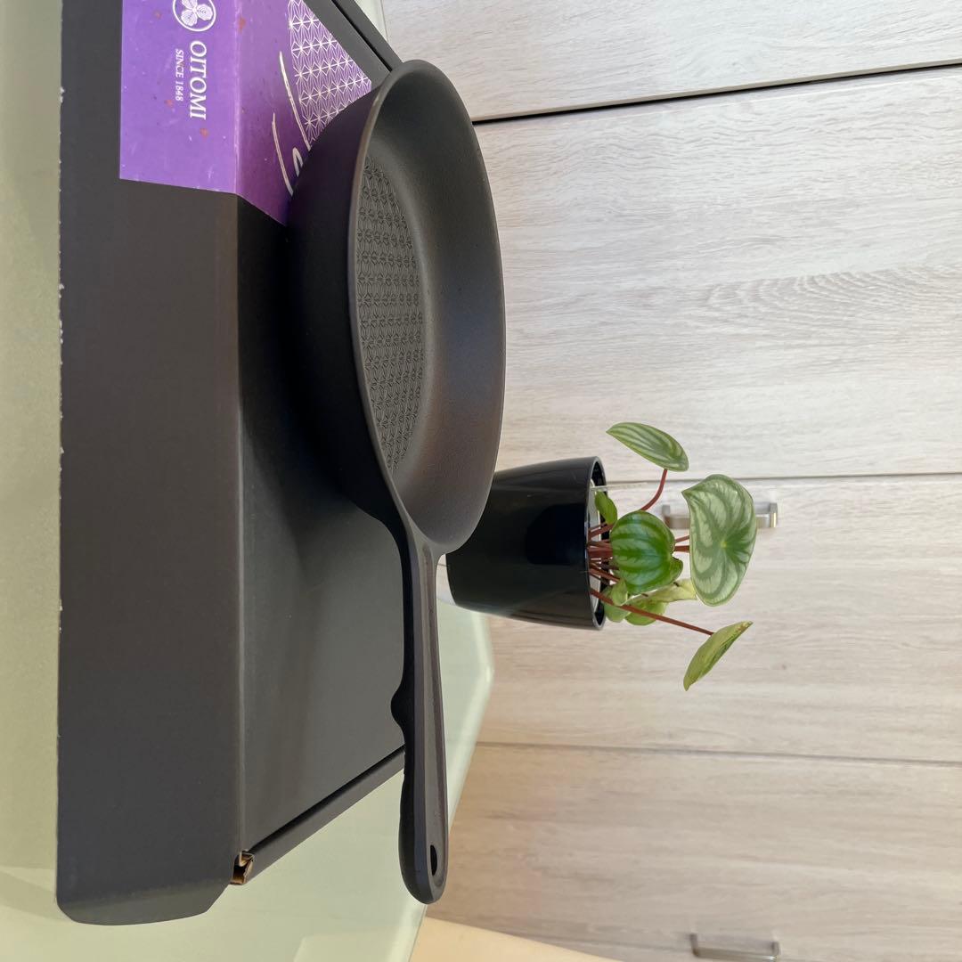 新品・未使用】及富 南部鉄器 フライパン「麻の」 22cm - メルカリ